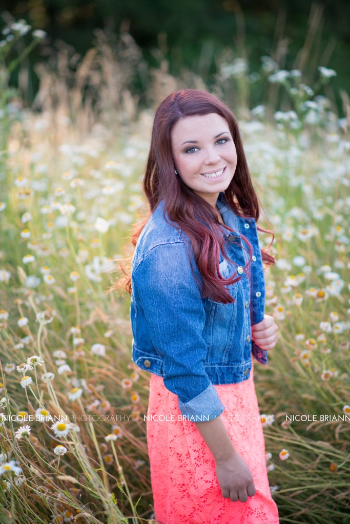 sweet-home-oregon-senior-portrait-photographer-nicole-briann-photography-sierra-02