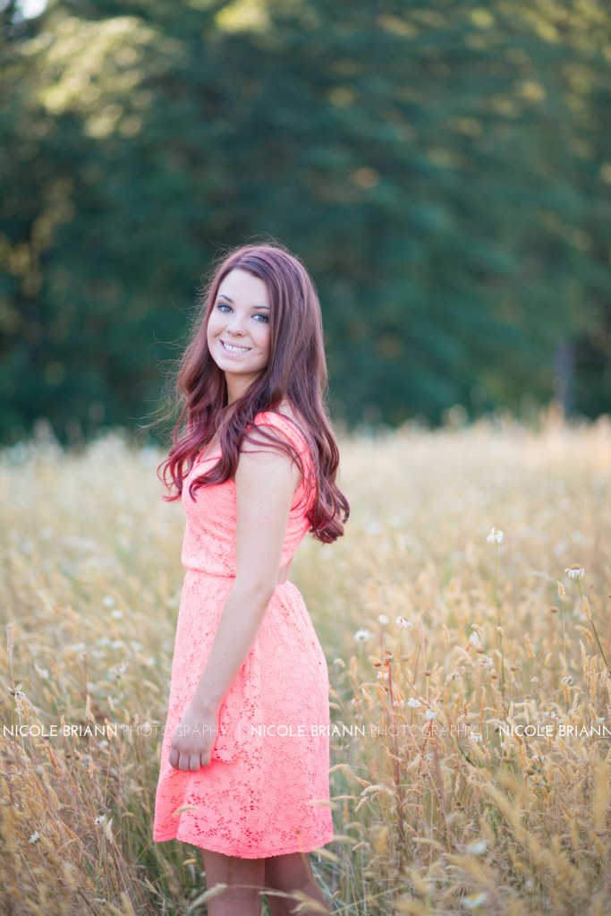 sweet-home-oregon-senior-portrait-photographer-nicole-briann-photography-sierra-27