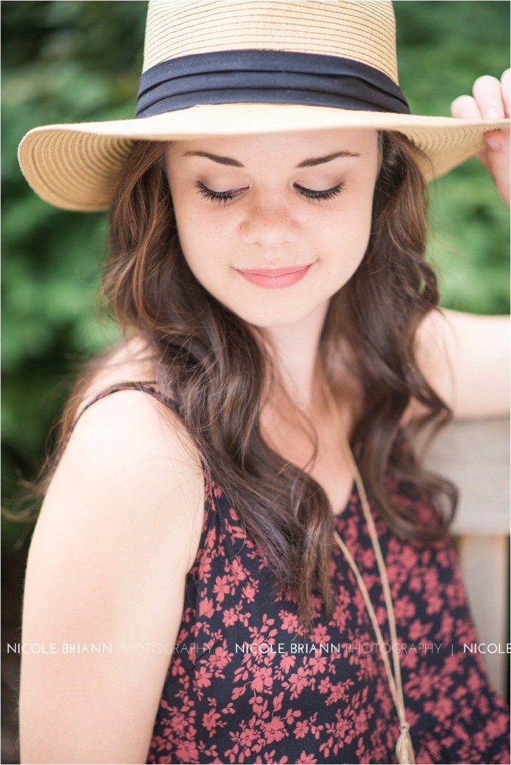 sweet-home-oregon-senior-portrait-photographer-nicole-briann-photography-maria_0008